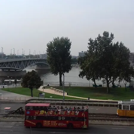 Апартаменты Along The Danube Будапешт