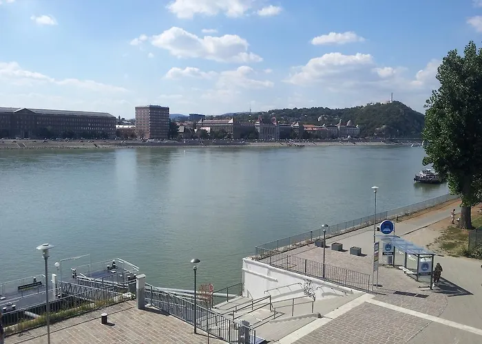 アパート Along The Danube